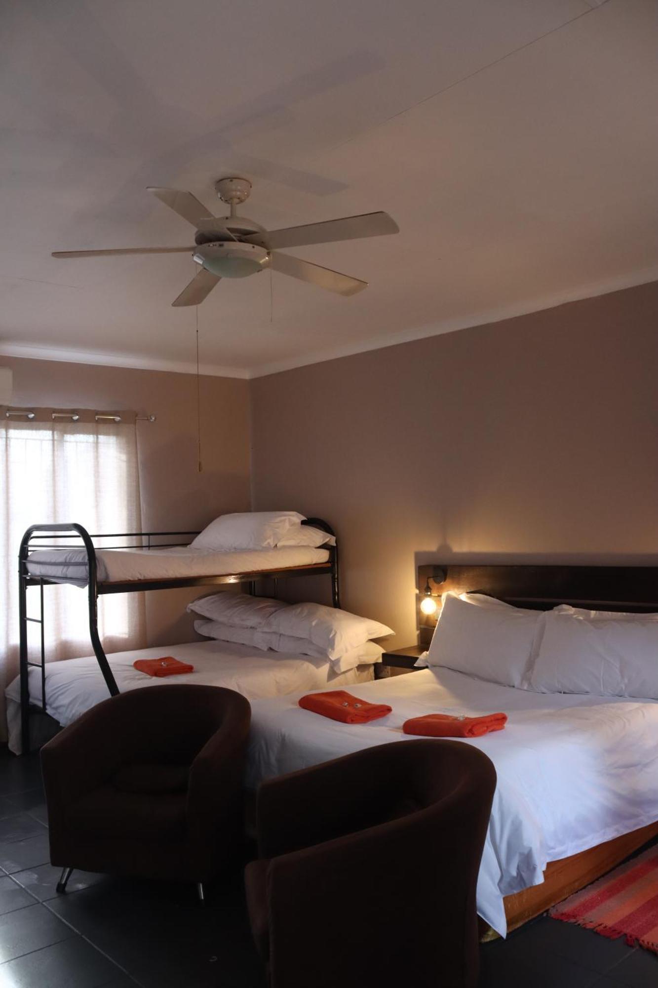 The Ultimate Lodge Louis Trichardt Esterno foto