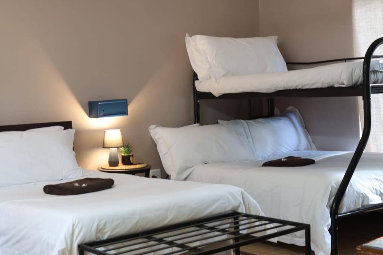 The Ultimate Lodge Louis Trichardt Esterno foto