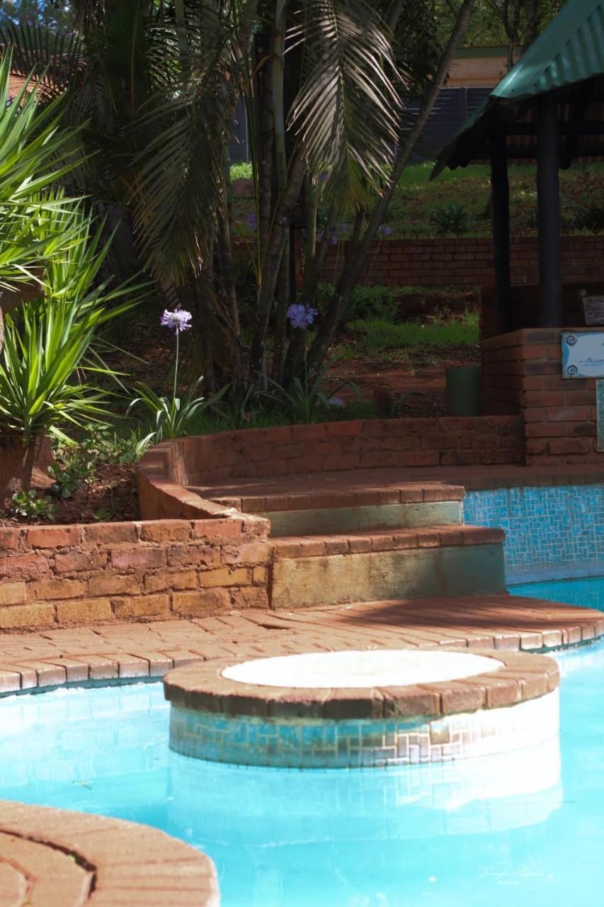 The Ultimate Lodge Louis Trichardt Esterno foto